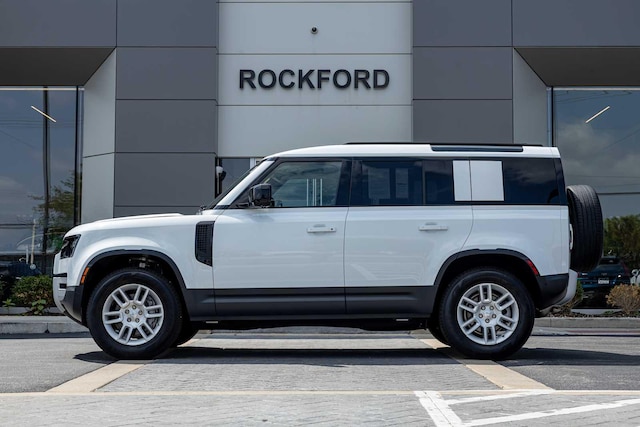 2025 Land Rover Defender S - Photo 6