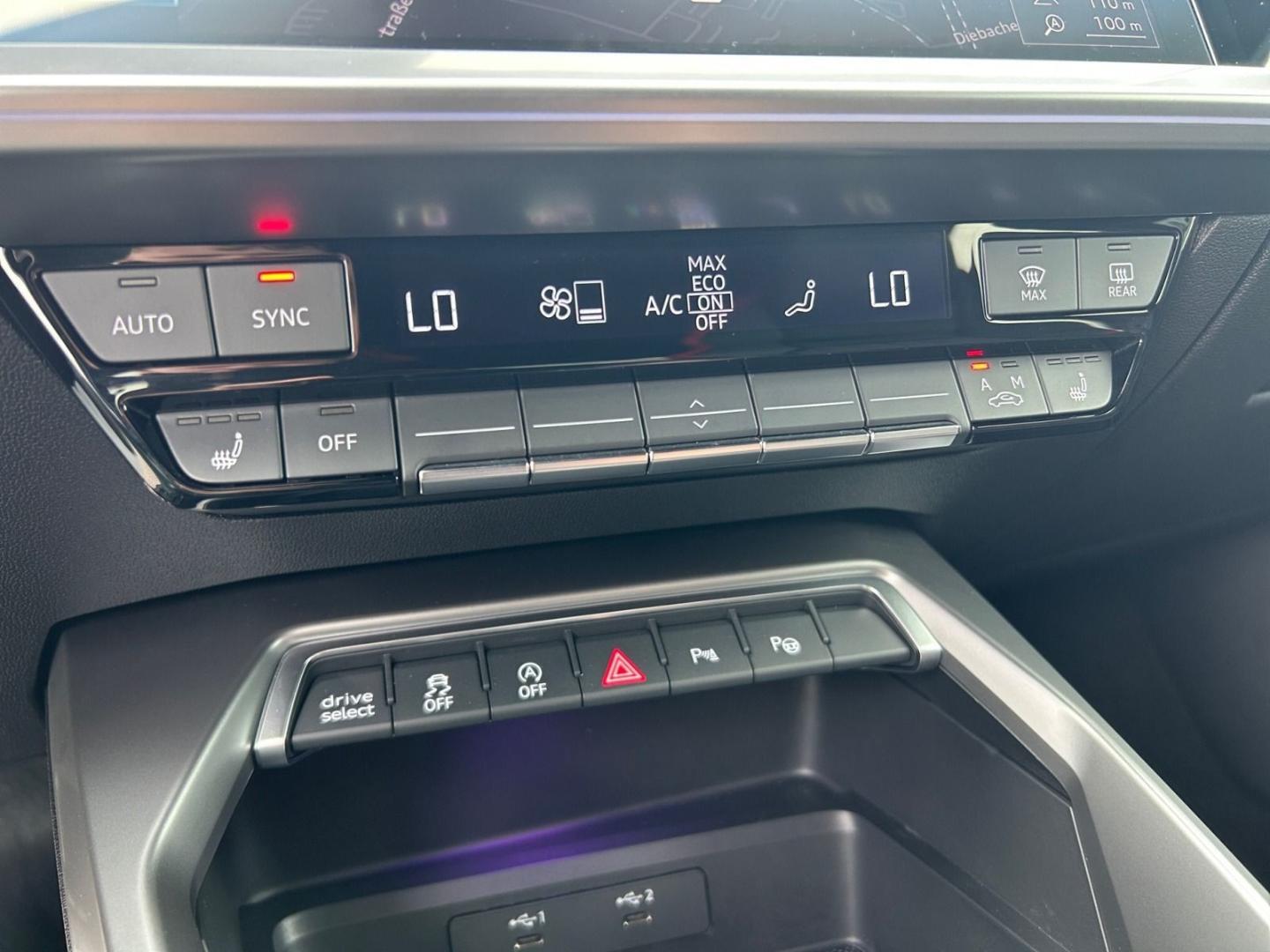 Image about Audi RS 3 Limousine TFSI quattro S tronic
