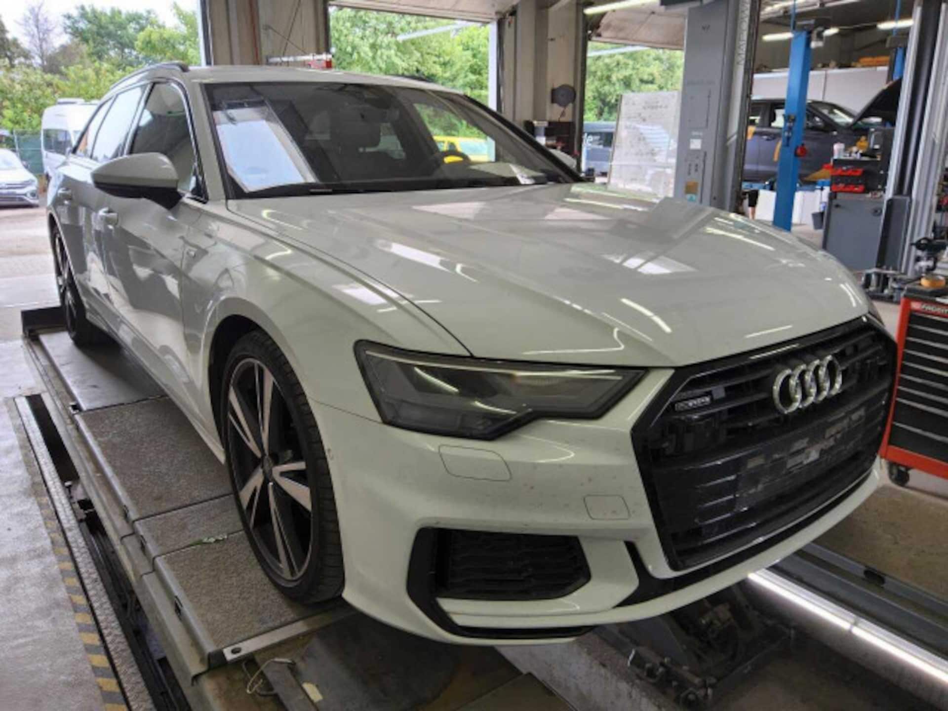 Audi A6 Avant Sport
