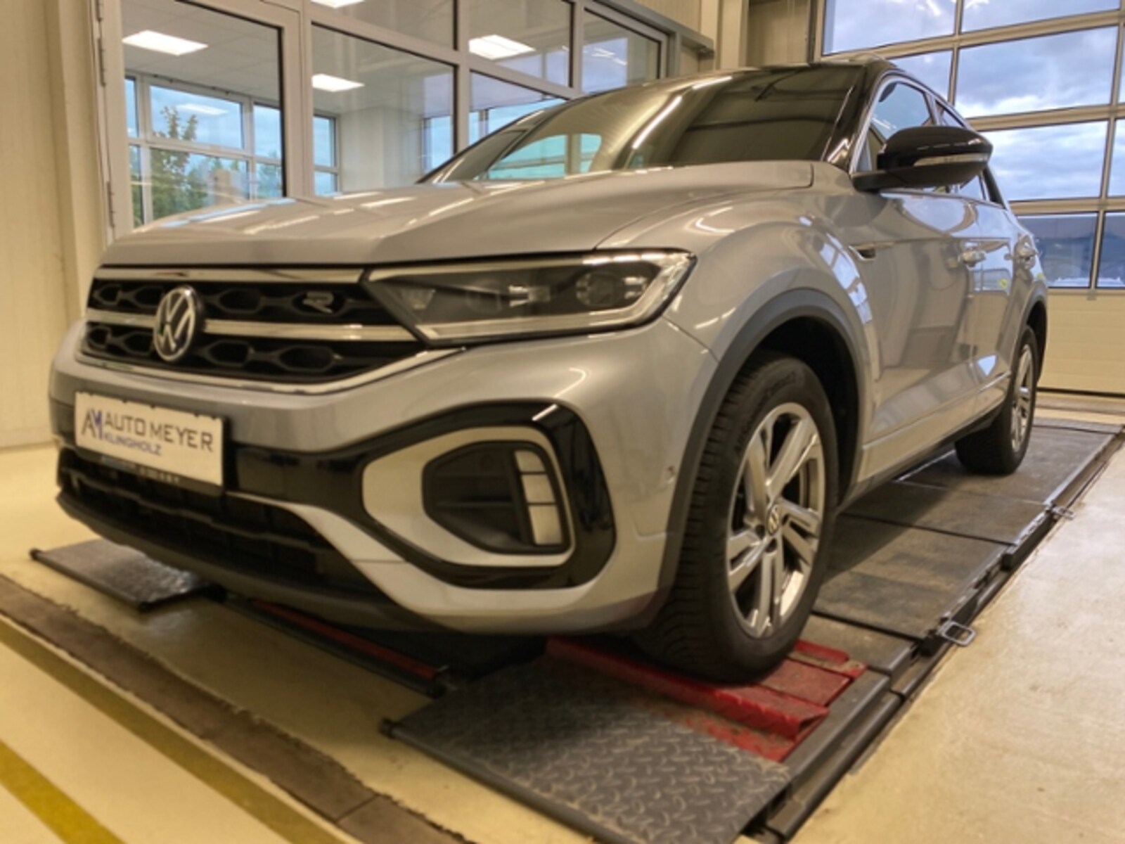 Volkswagen T-Roc – Bild 2