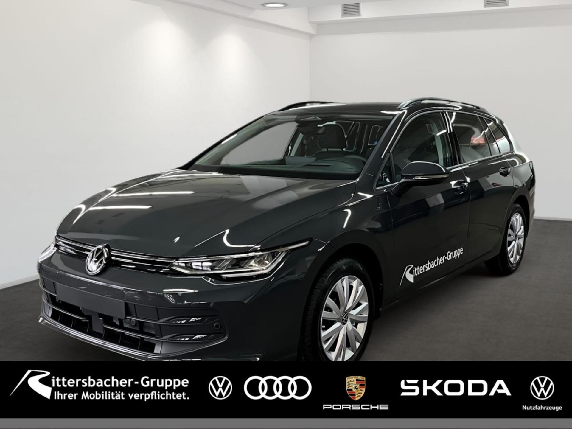 Volkswagen Golf Variant Life