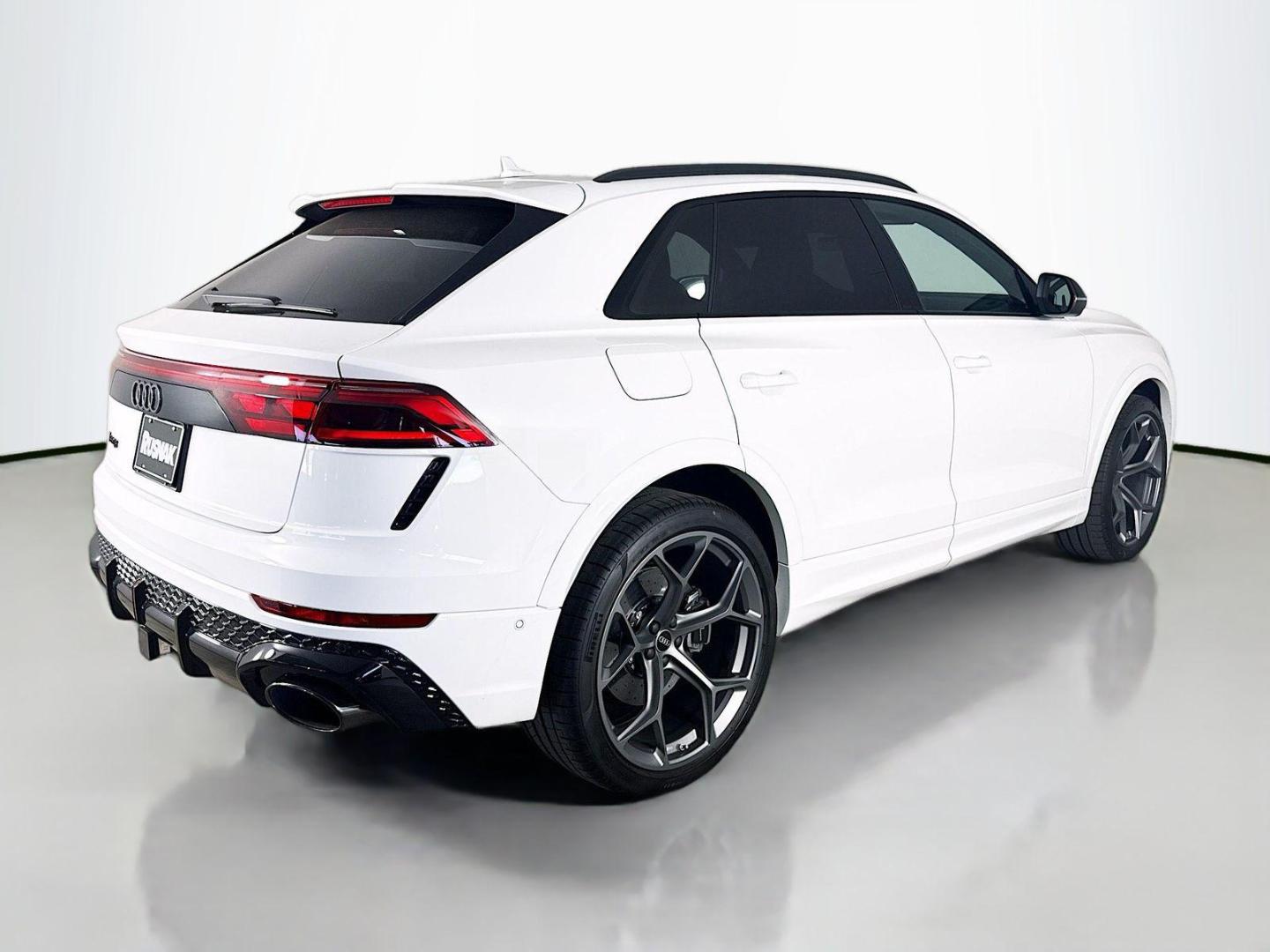 2025 Audi RS Q8 Base - Photo 7