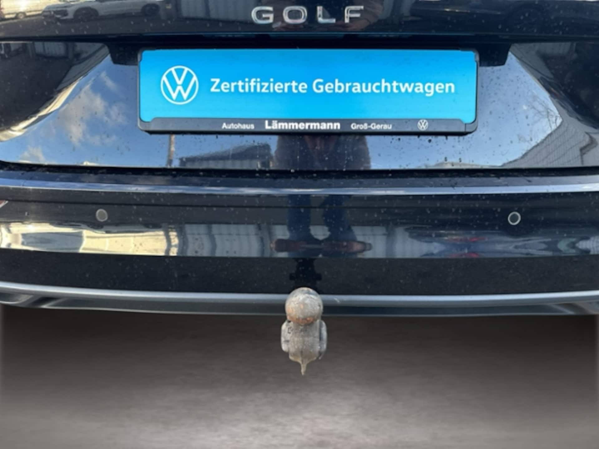 Volkswagen Golf Variant Life