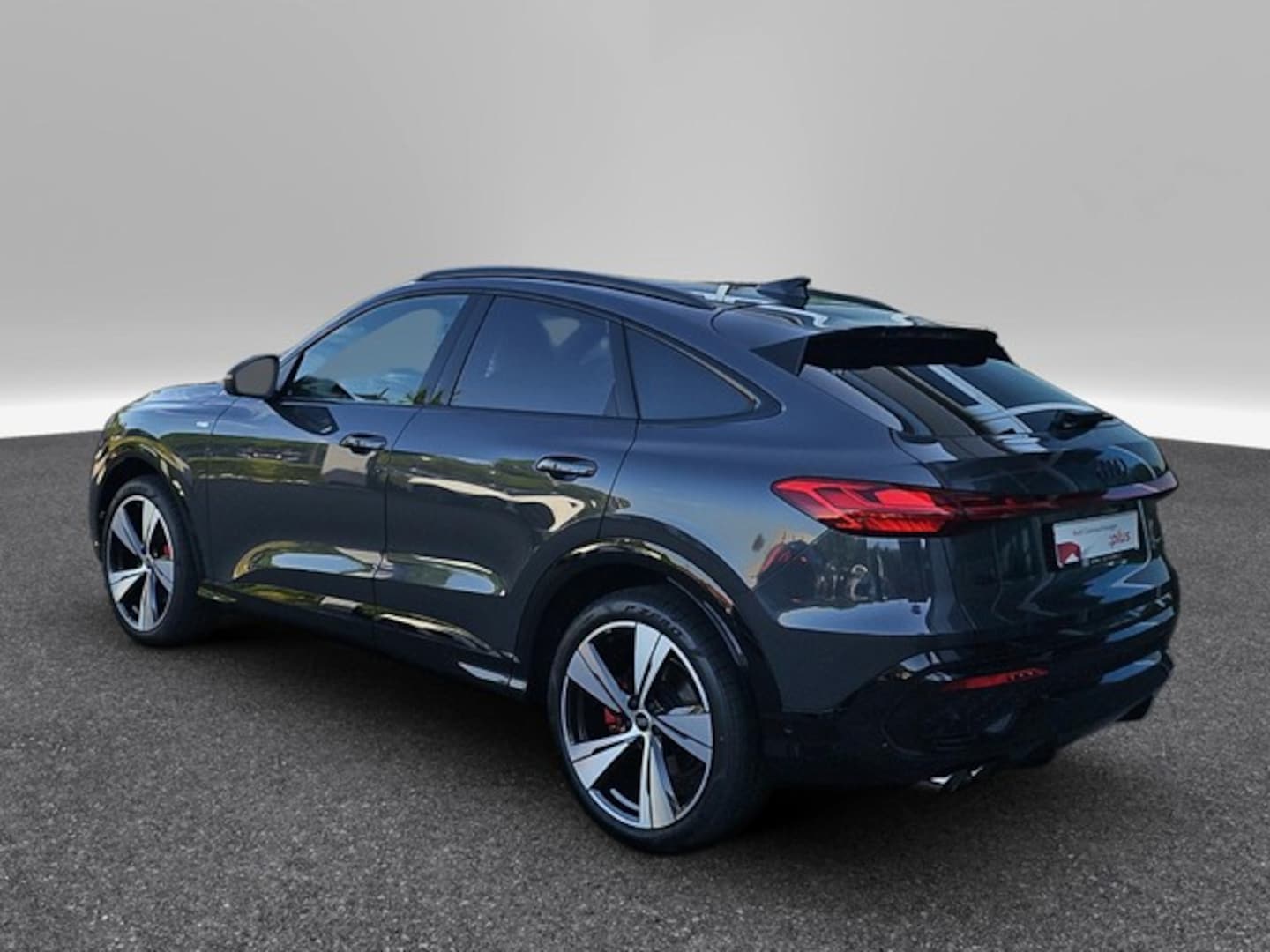 Bild über Audi Q5 Sportback TDI quattro 150 kW S tronic - für weitere Informationen kontaktieren Sie den Audi Partner