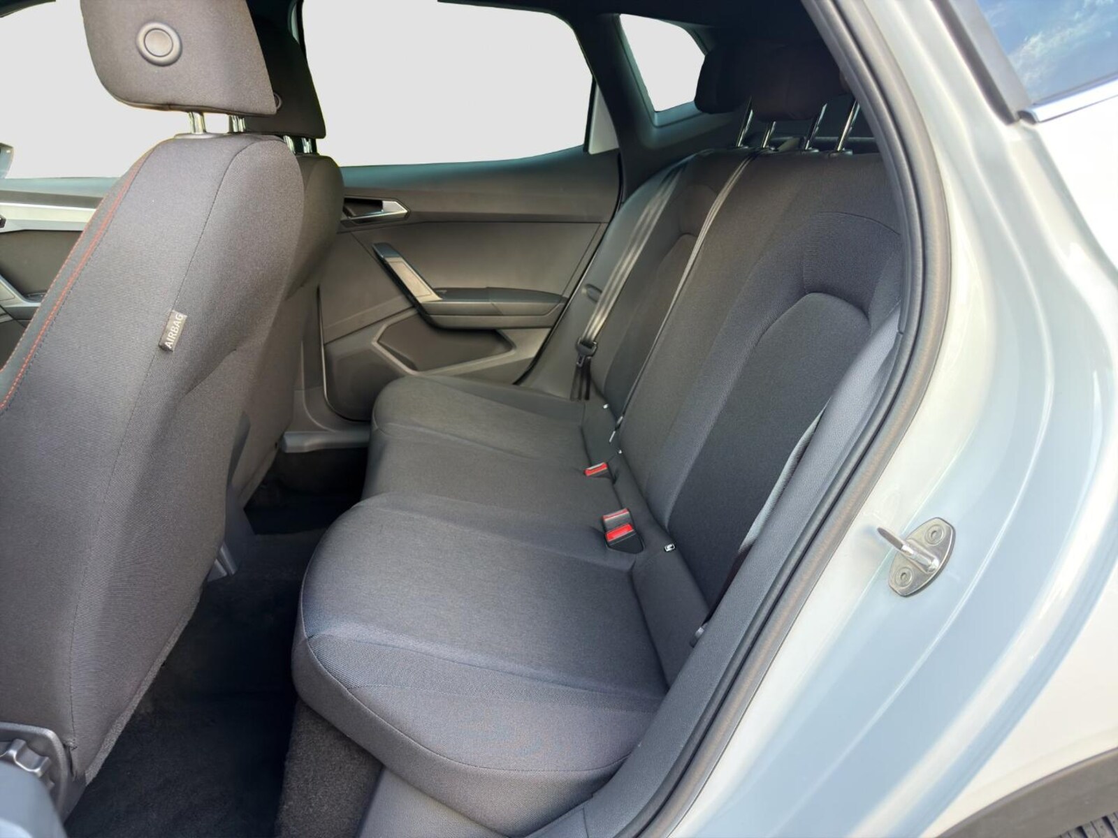SEAT Arona – Bild 10