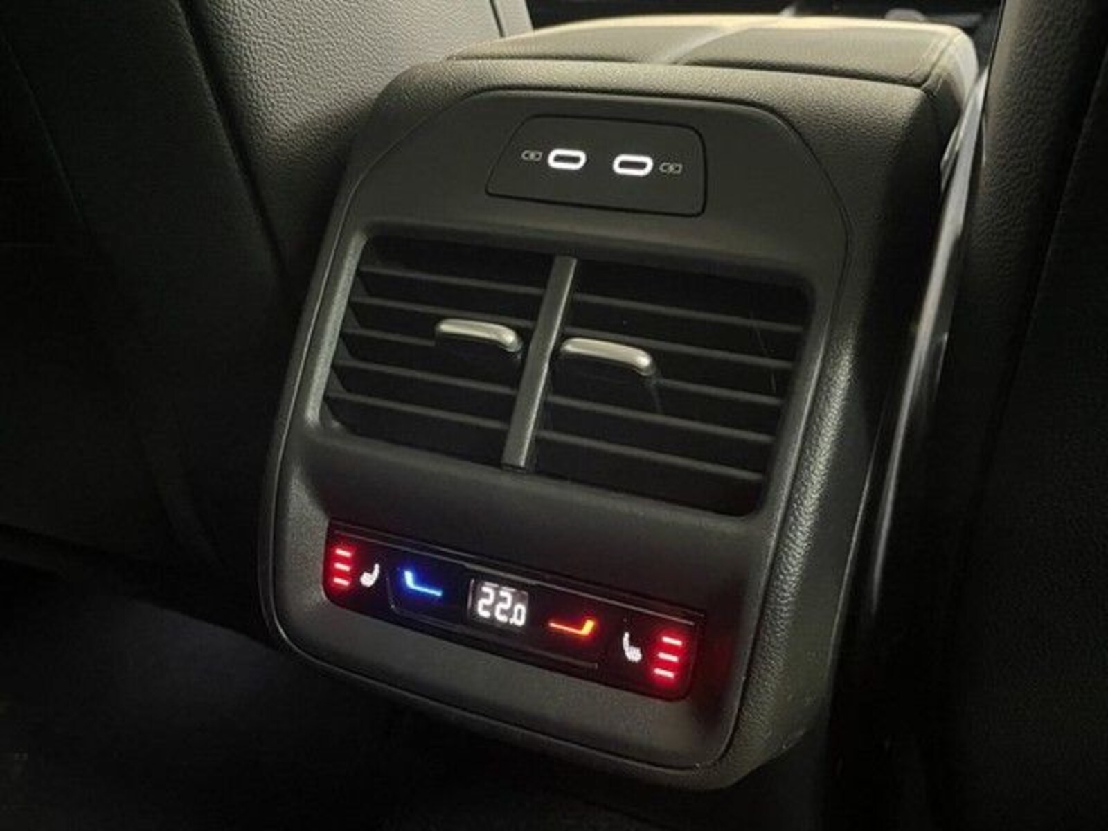 Škoda Superb Combi – Bild 12