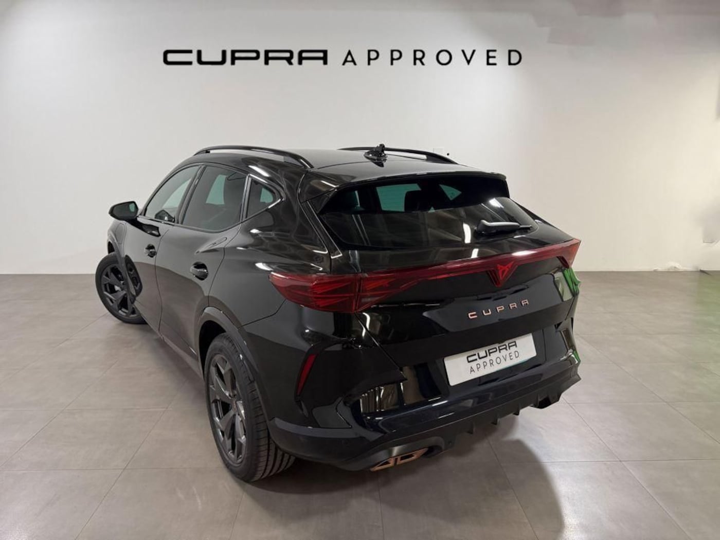 CUPRA Formentor 1.5 TSI e-Hybrid DSG 150 kW (204 CV) — photo 2
