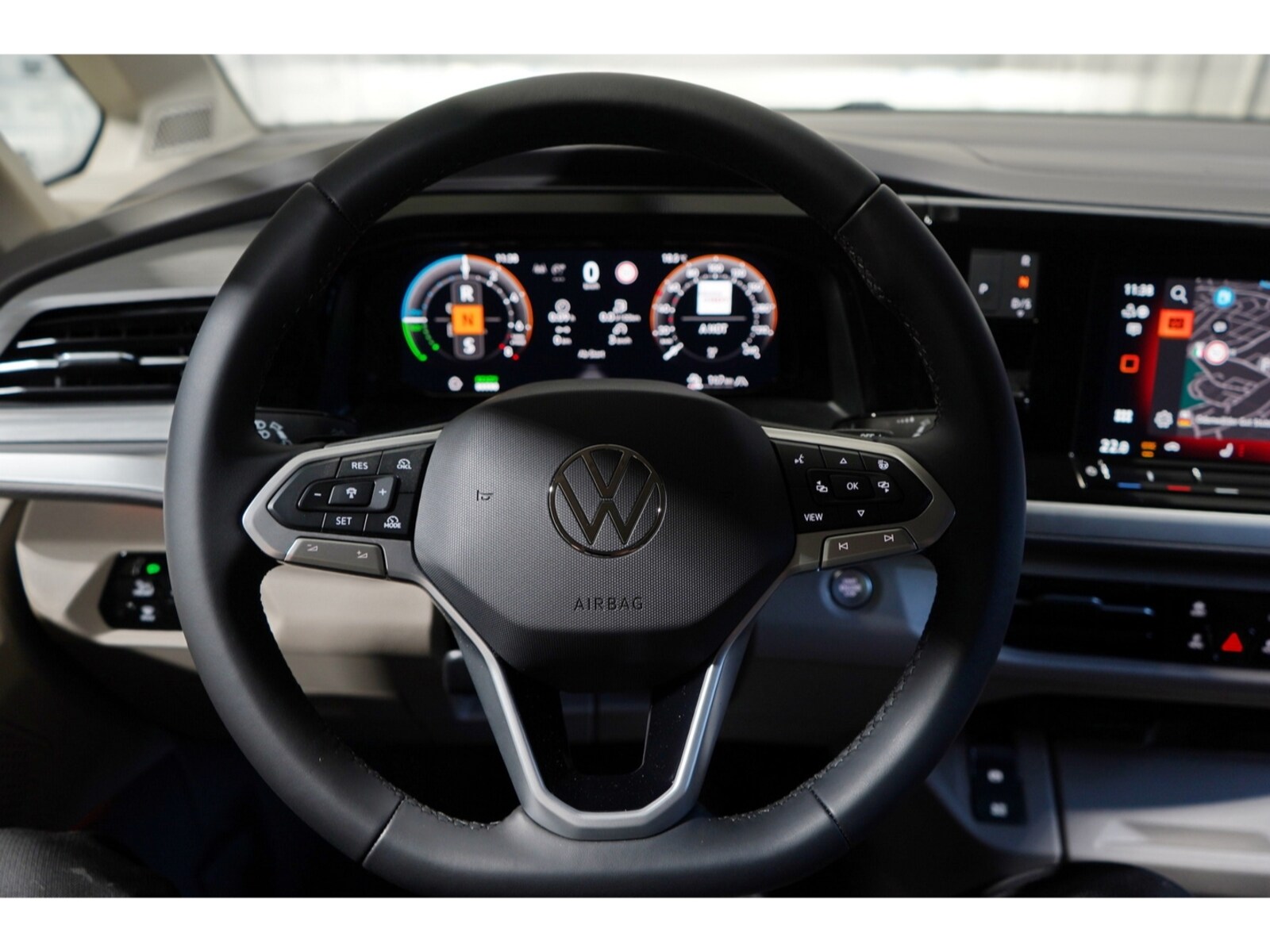 Volkswagen Multivan Langversion – Bild 7