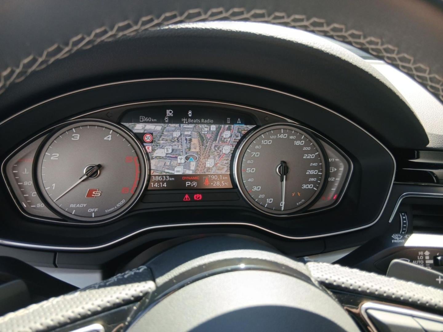 Bild über - für weitere Informationen kontaktieren Sie den Audi Partner