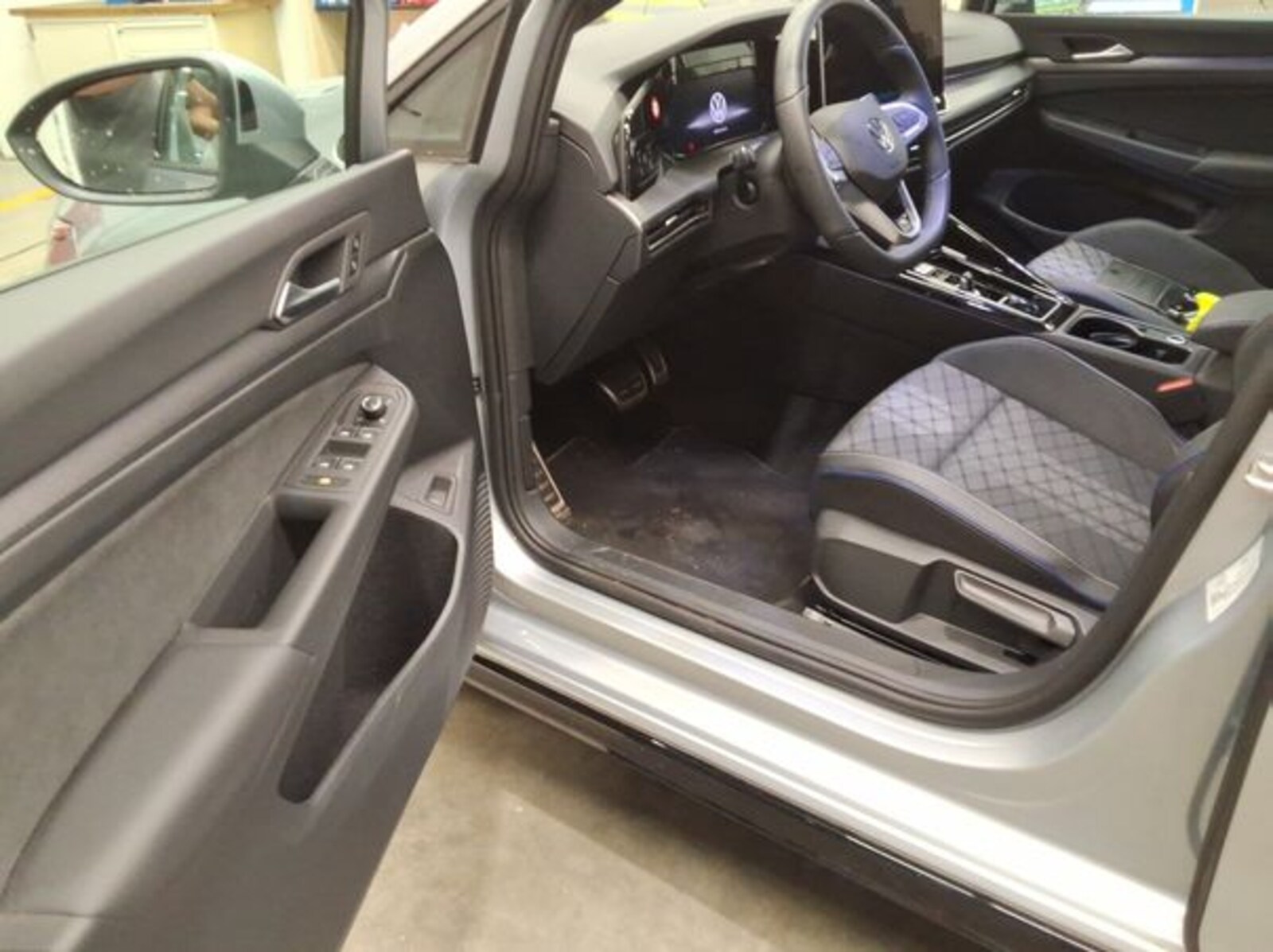 Volkswagen Golf Variant – Bild 4
