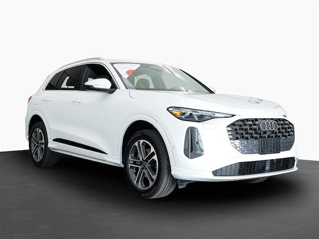 Photo of 2025 Audi Q5