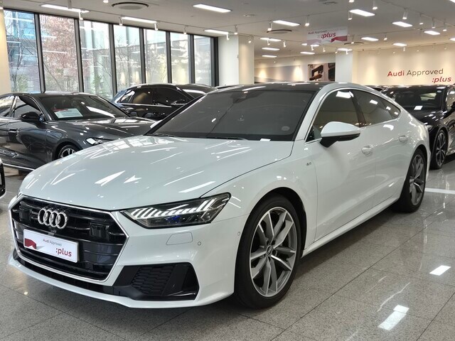 Audi A7 55 TFSI quattro Premium 250 340 kW hp S tronic
