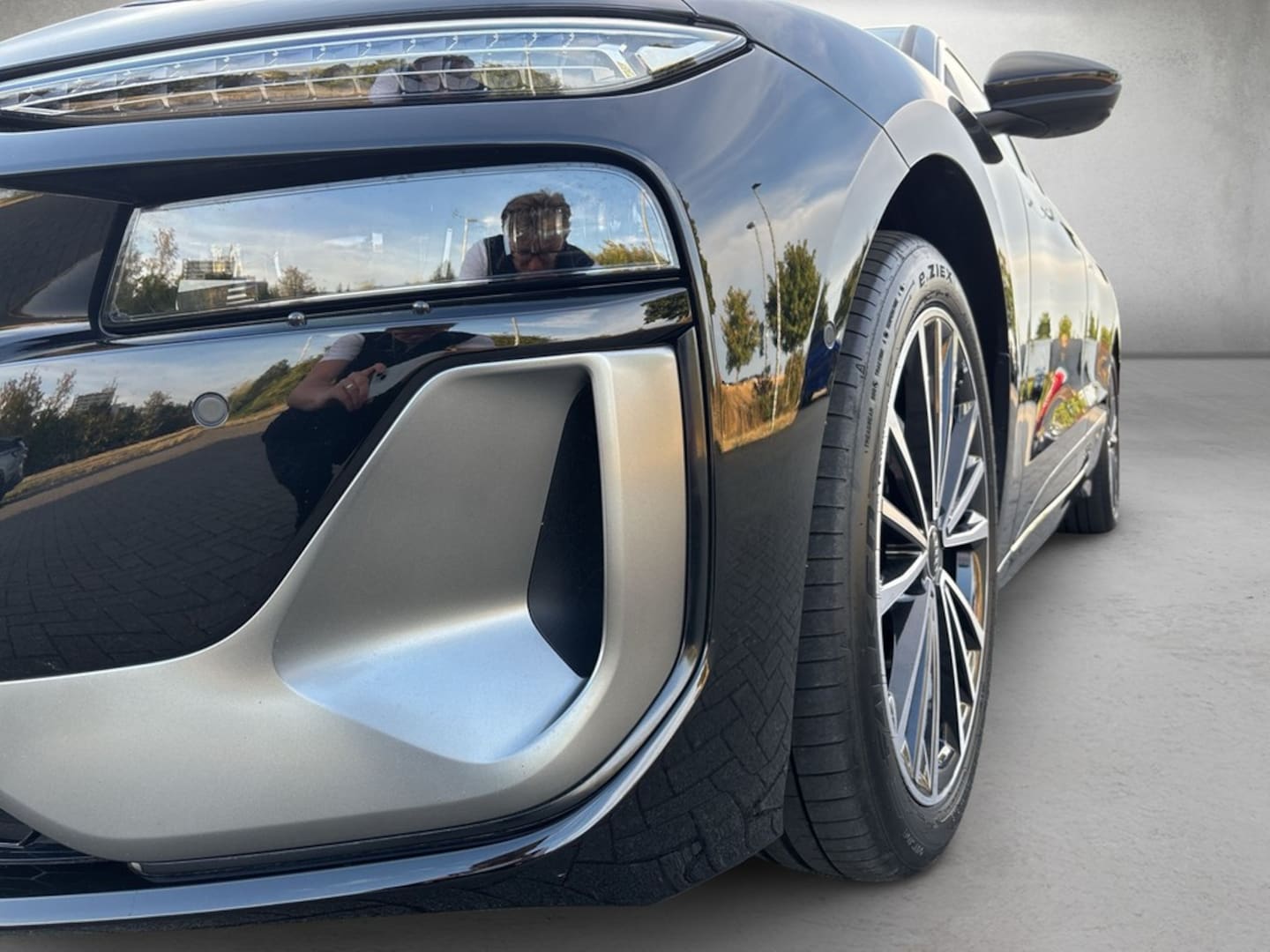 Bild über Audi A6 Avant e-tron e-tron performance - für weitere Informationen kontaktieren Sie den Audi Partner