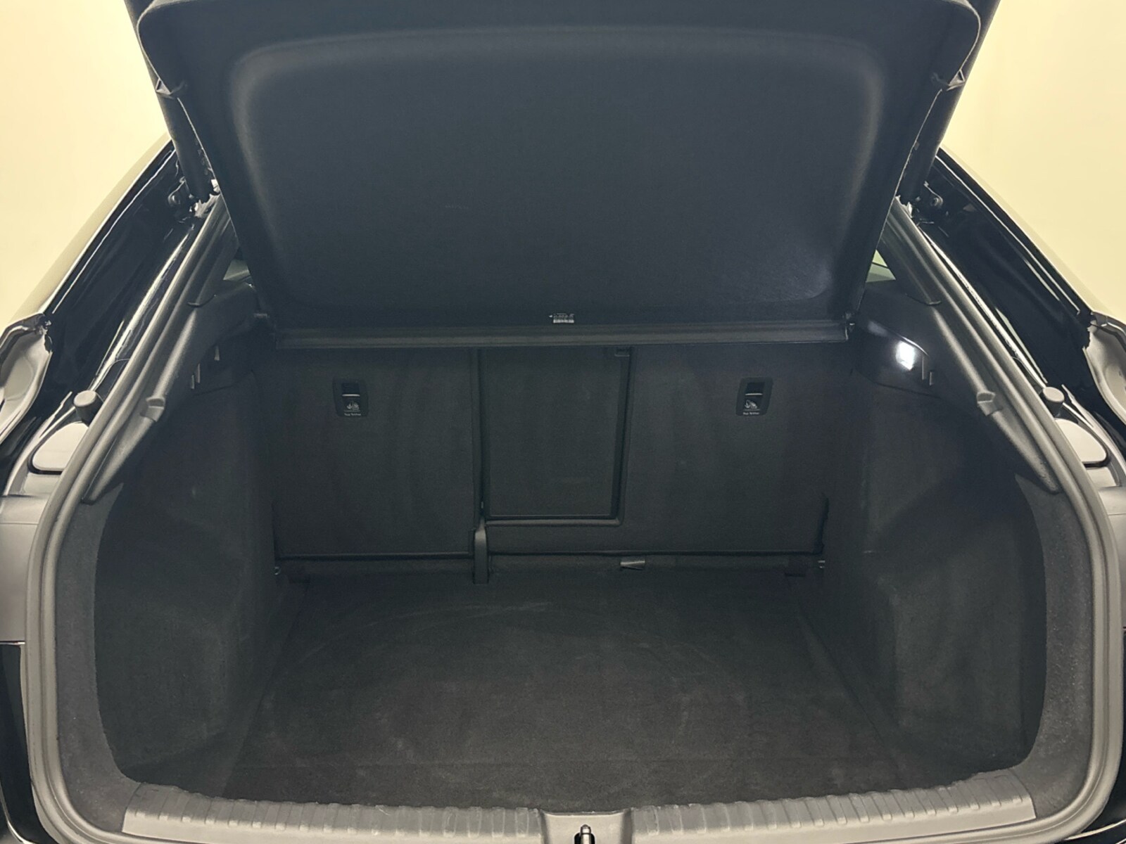 Audi Q4 Sportback e-tron – Bild 13