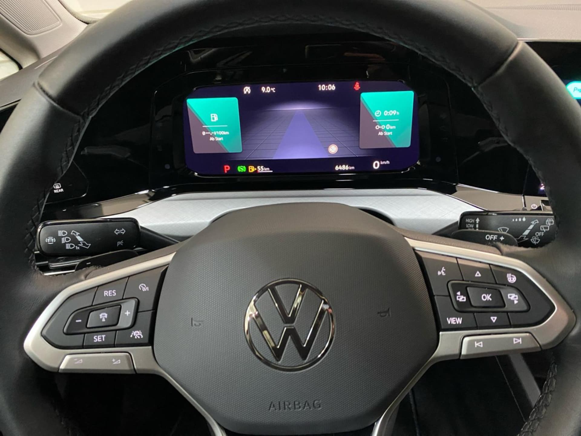 Volkswagen Golf Life