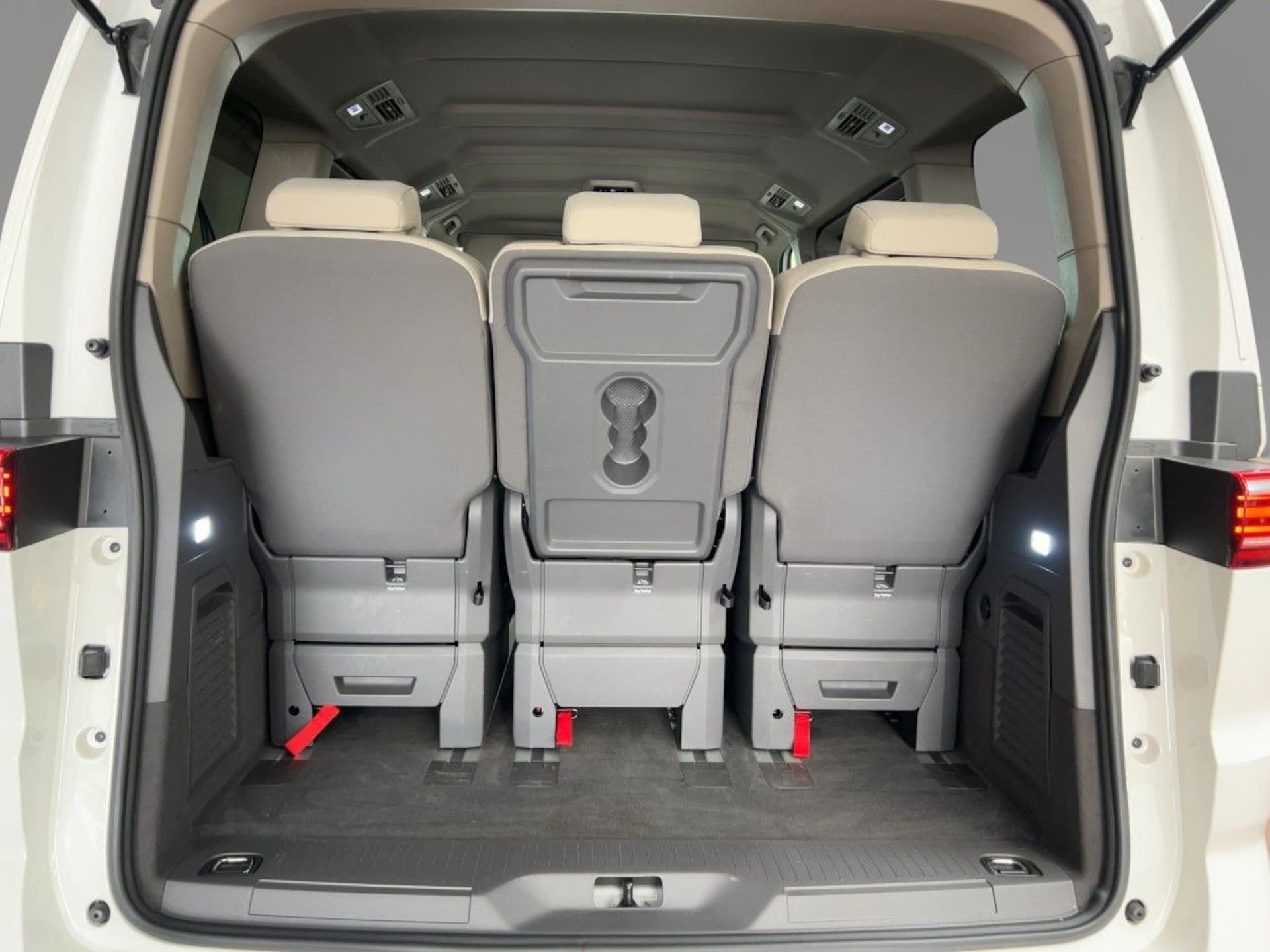 Volkswagen Multivan Basis-Modell