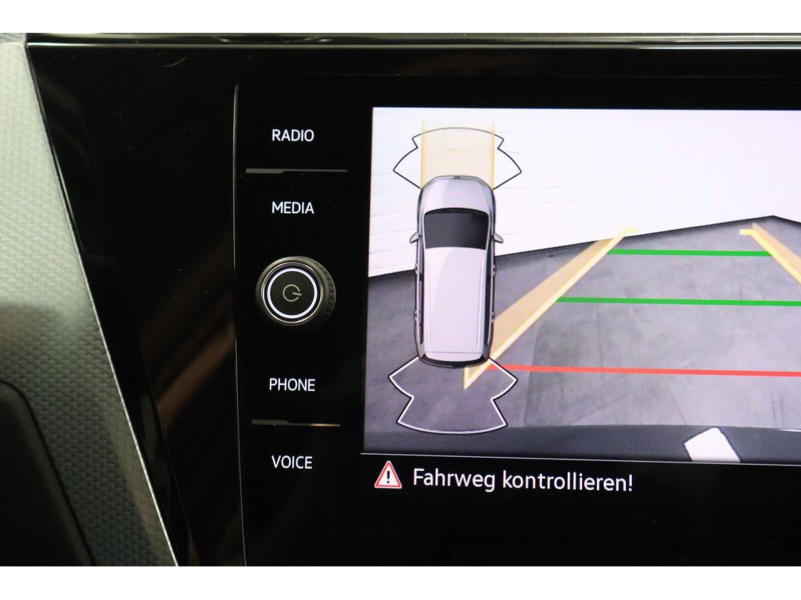 Volkswagen Touran – Bild 12
