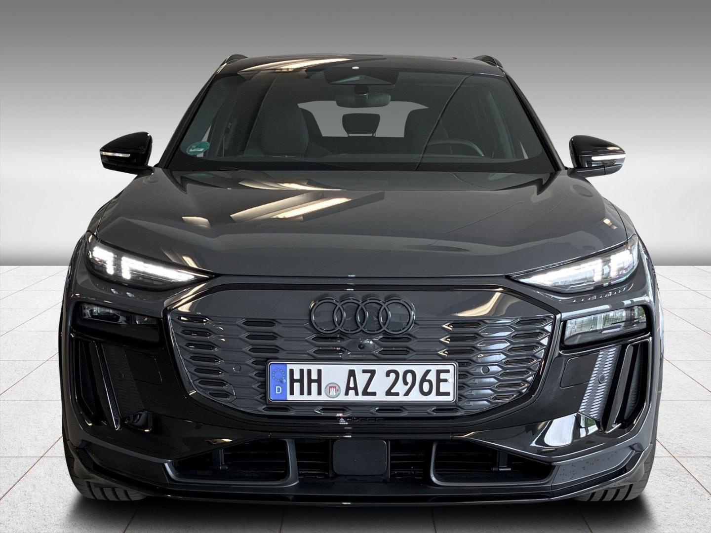 Image about Audi SQ6 SUV e-tron e-tron quattro