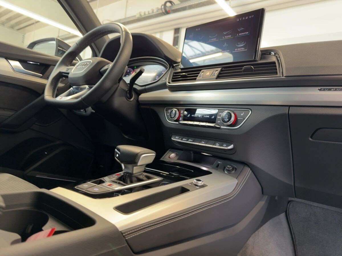 Image about Audi SQ5 TDI tiptronic