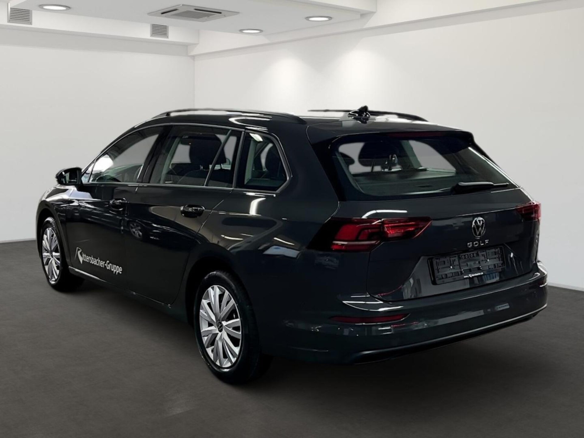 Volkswagen Golf Variant Life