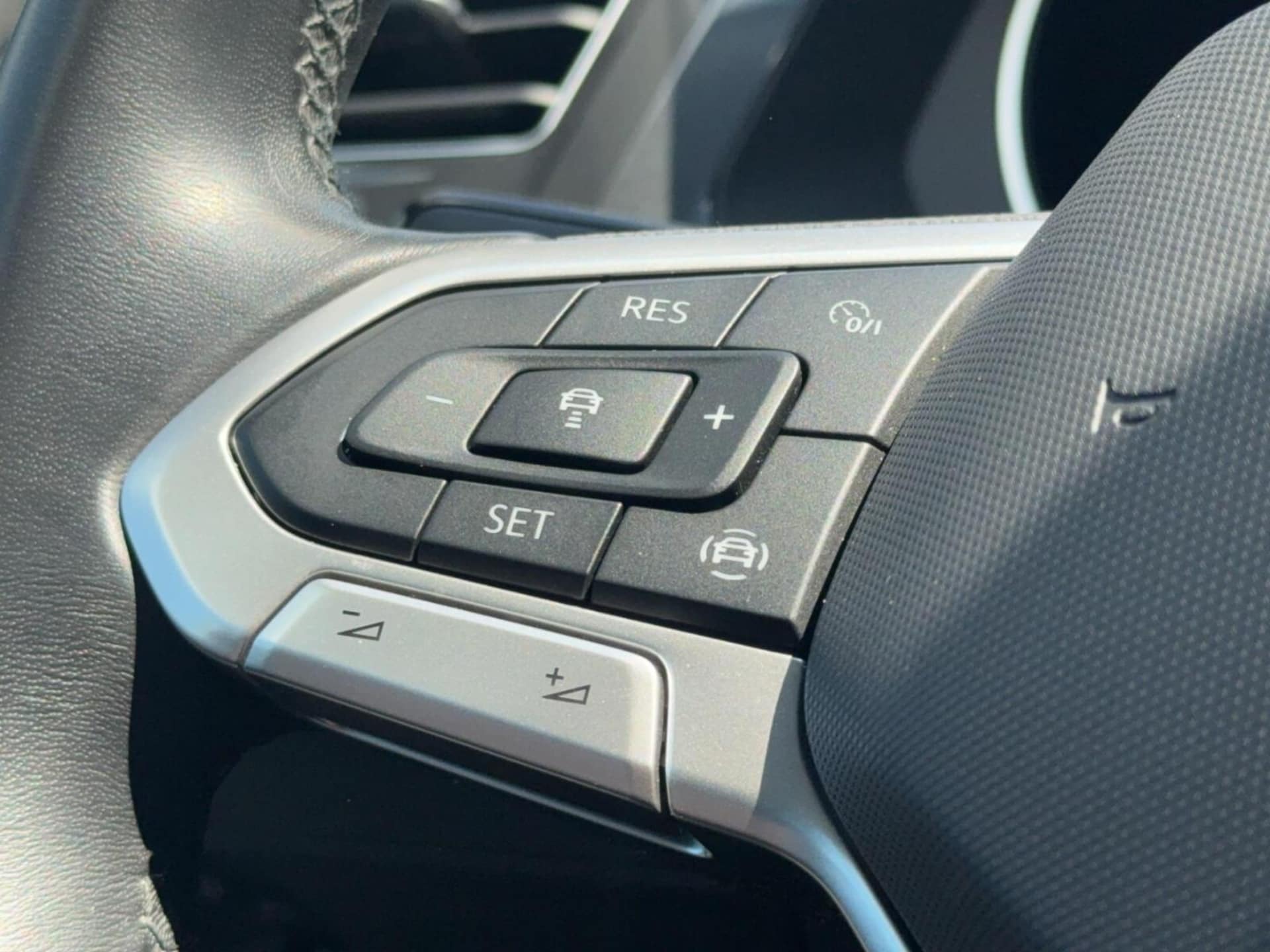 Volkswagen Tiguan Active