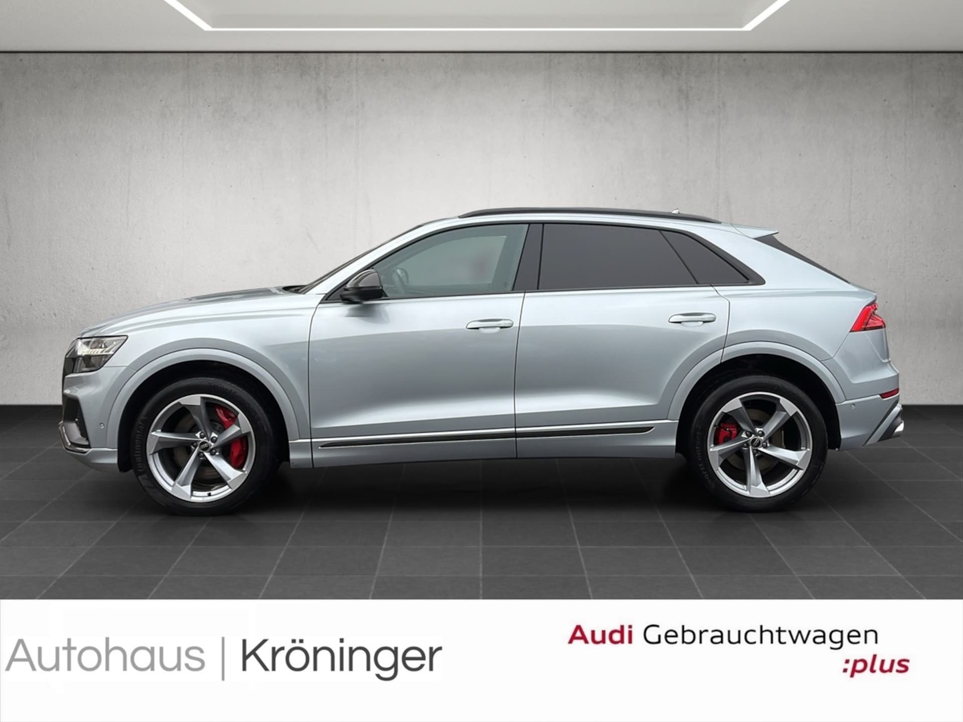 Audi SQ8 SUV