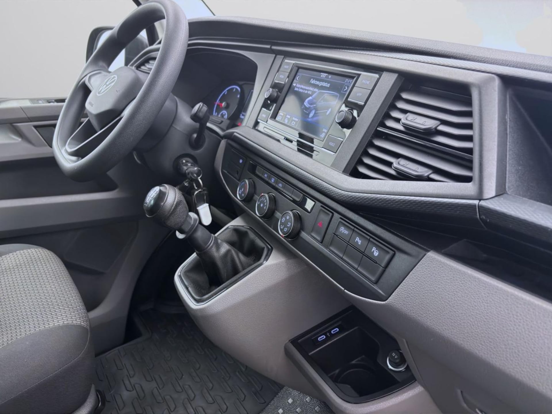 Volkswagen T6.1 Transporter Kombi kurzer Radstand
