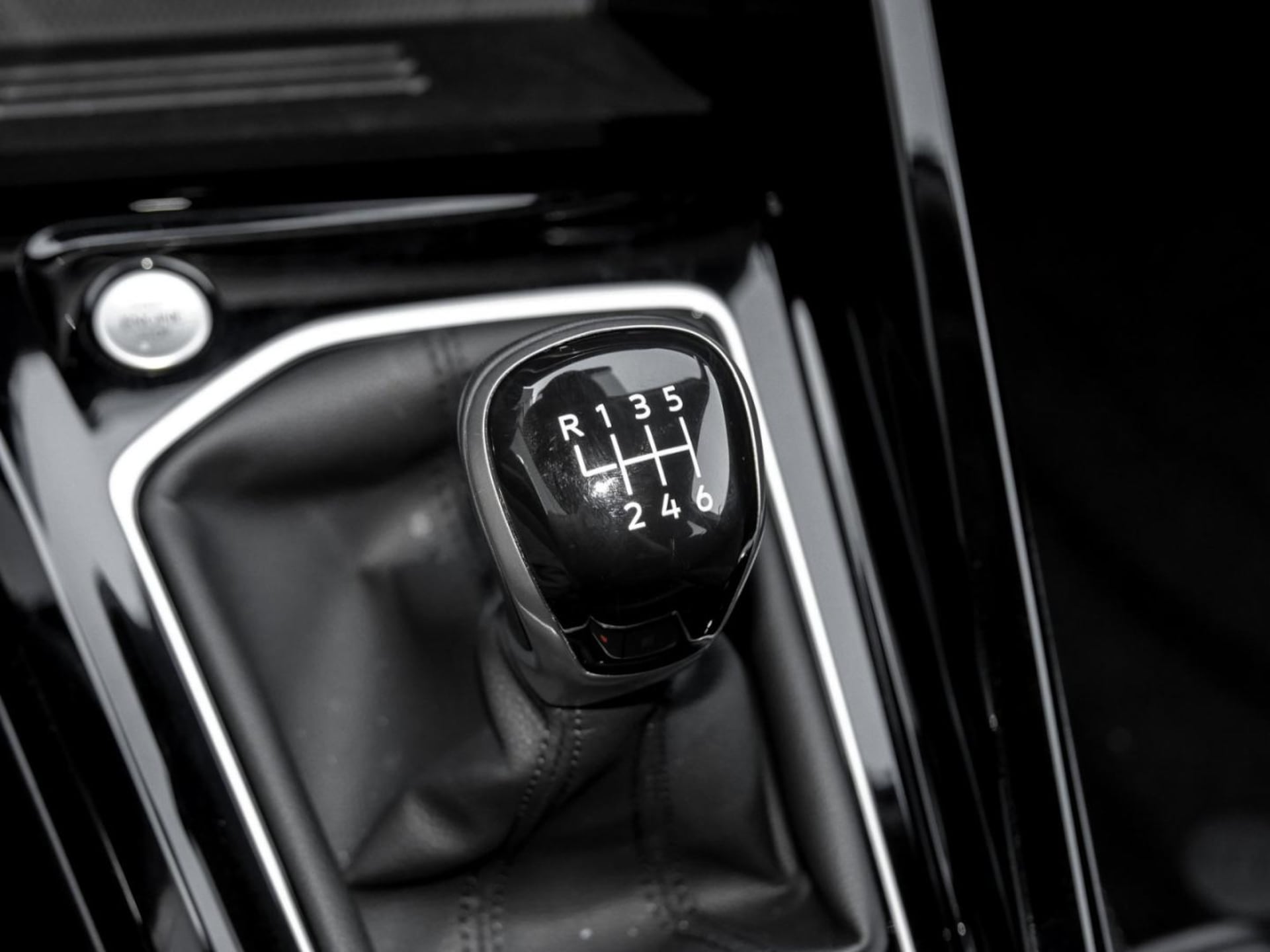 Volkswagen Golf Style