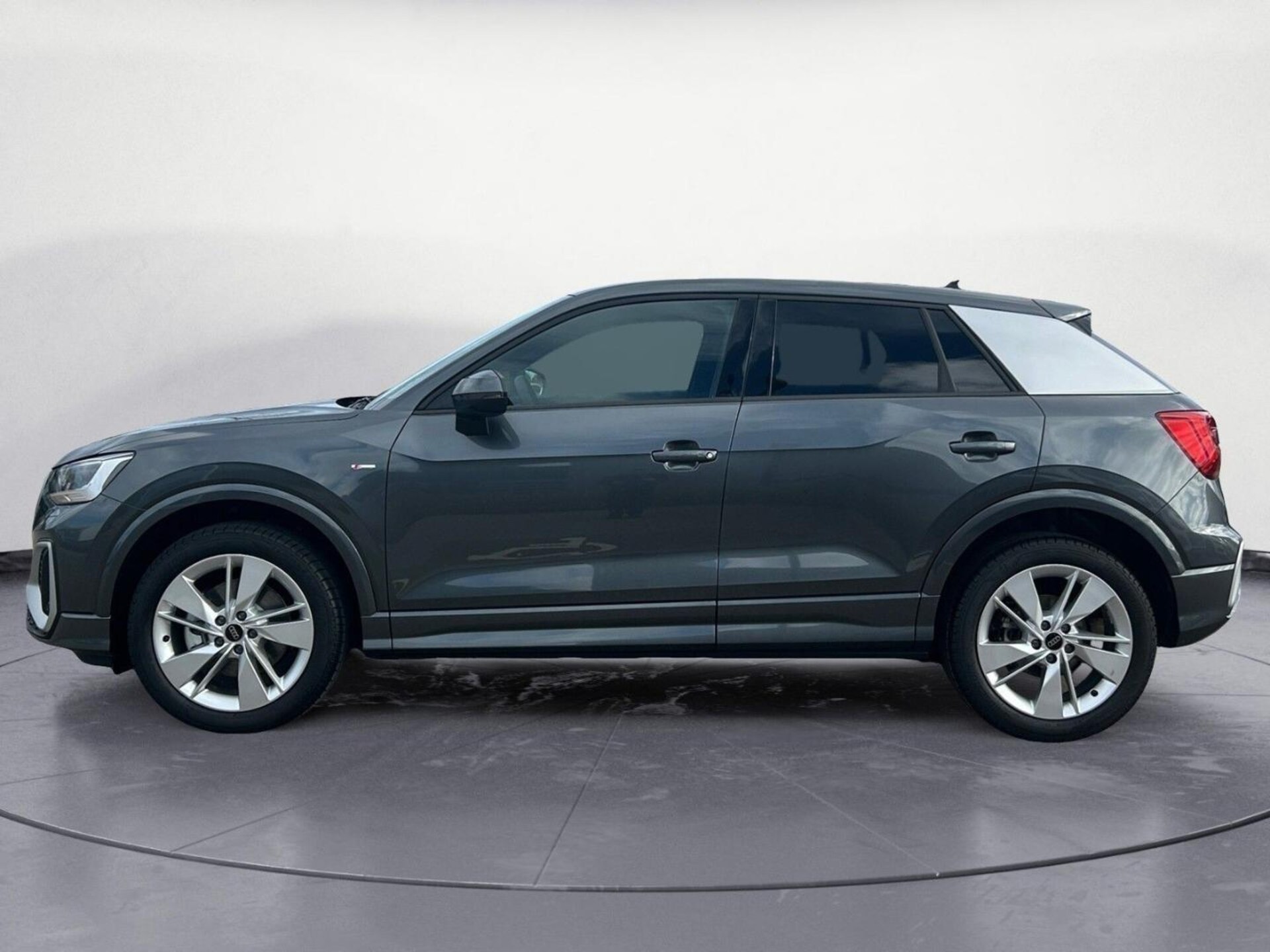 Audi Q2 S line