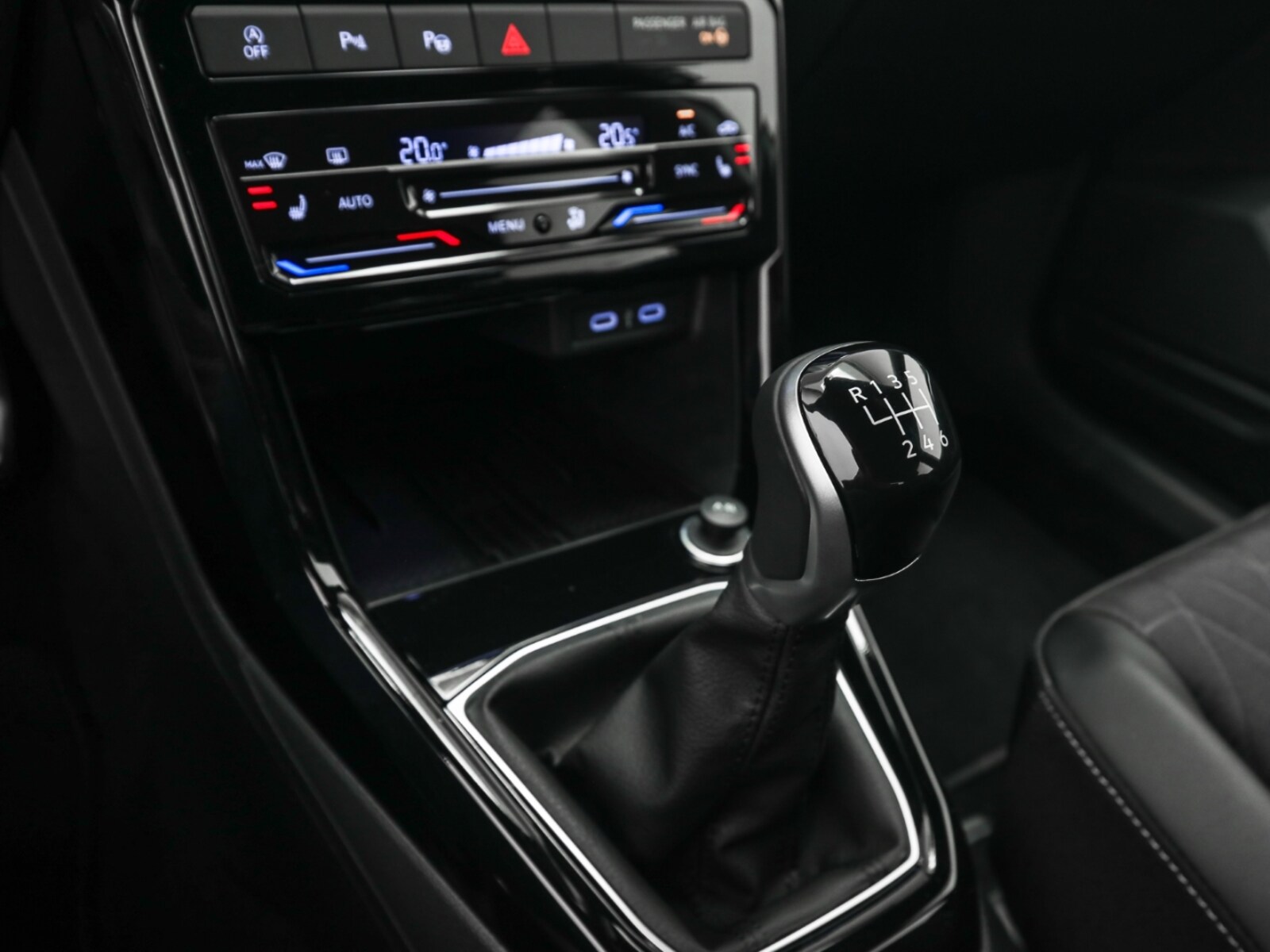Volkswagen T-Cross – Bild 10