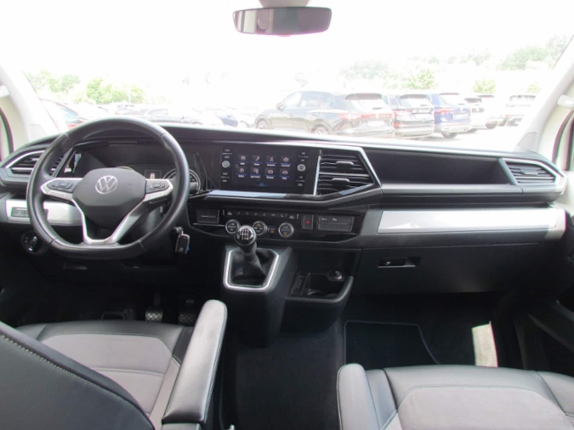Volkswagen T6.1 Multivan Comfortline