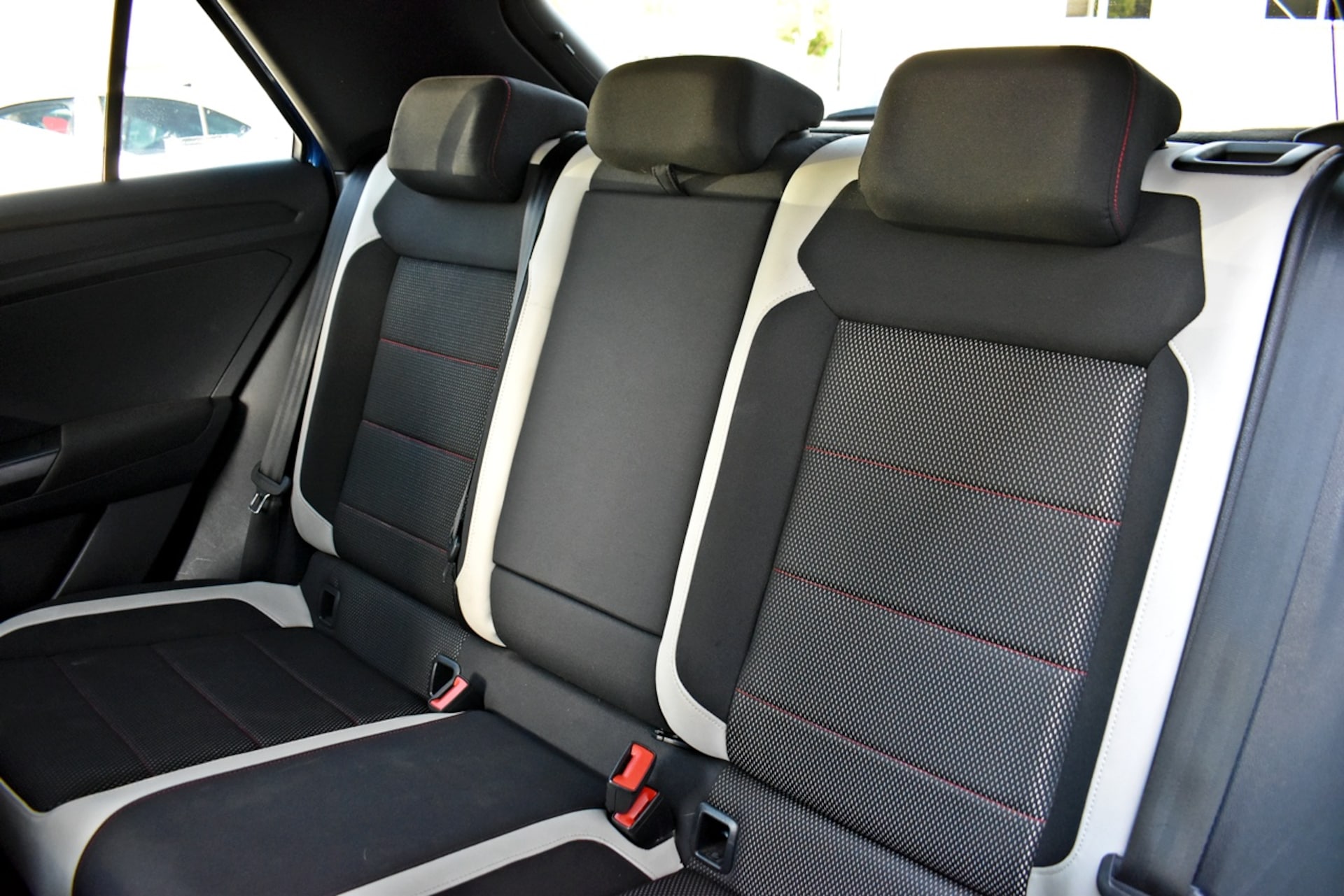 Volkswagen T-Roc Sport