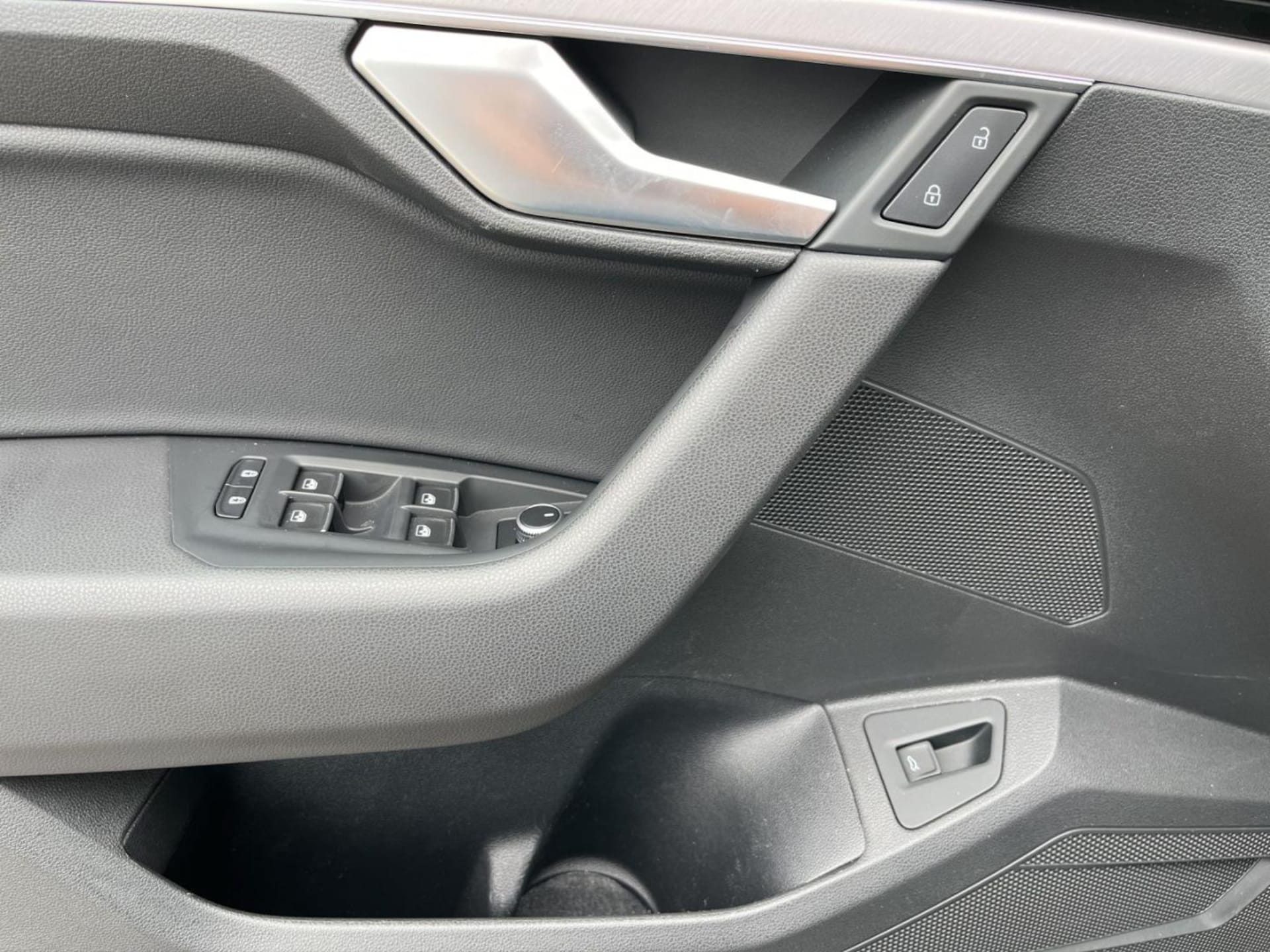 Volkswagen Touareg Basis-Modell