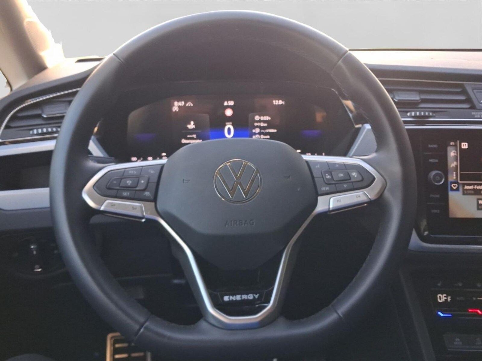 Volkswagen Touran – Bild 13