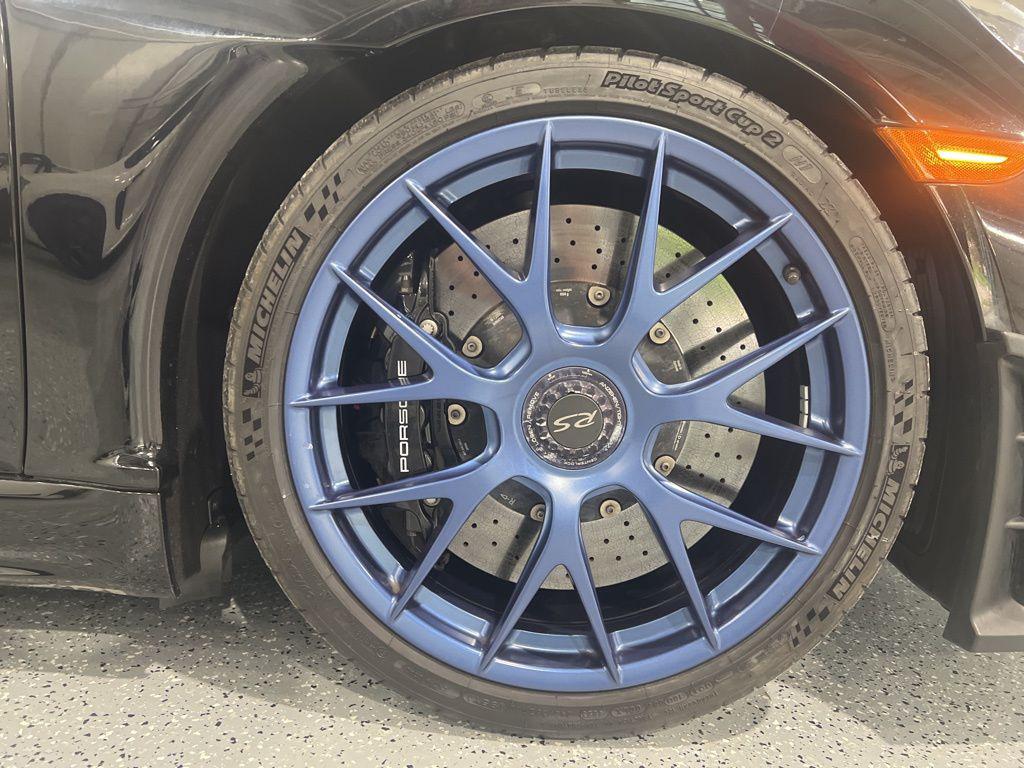 2024 Porsche 718 GT4 RS - Photo 14