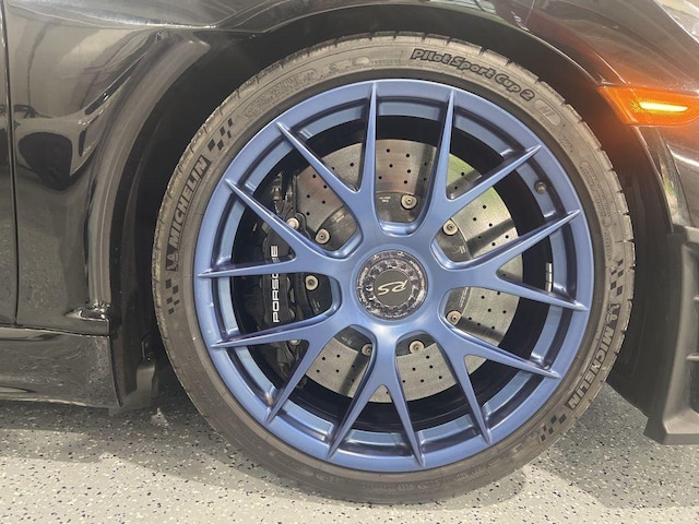 2024 Porsche 718 GT4 RS - Photo 14