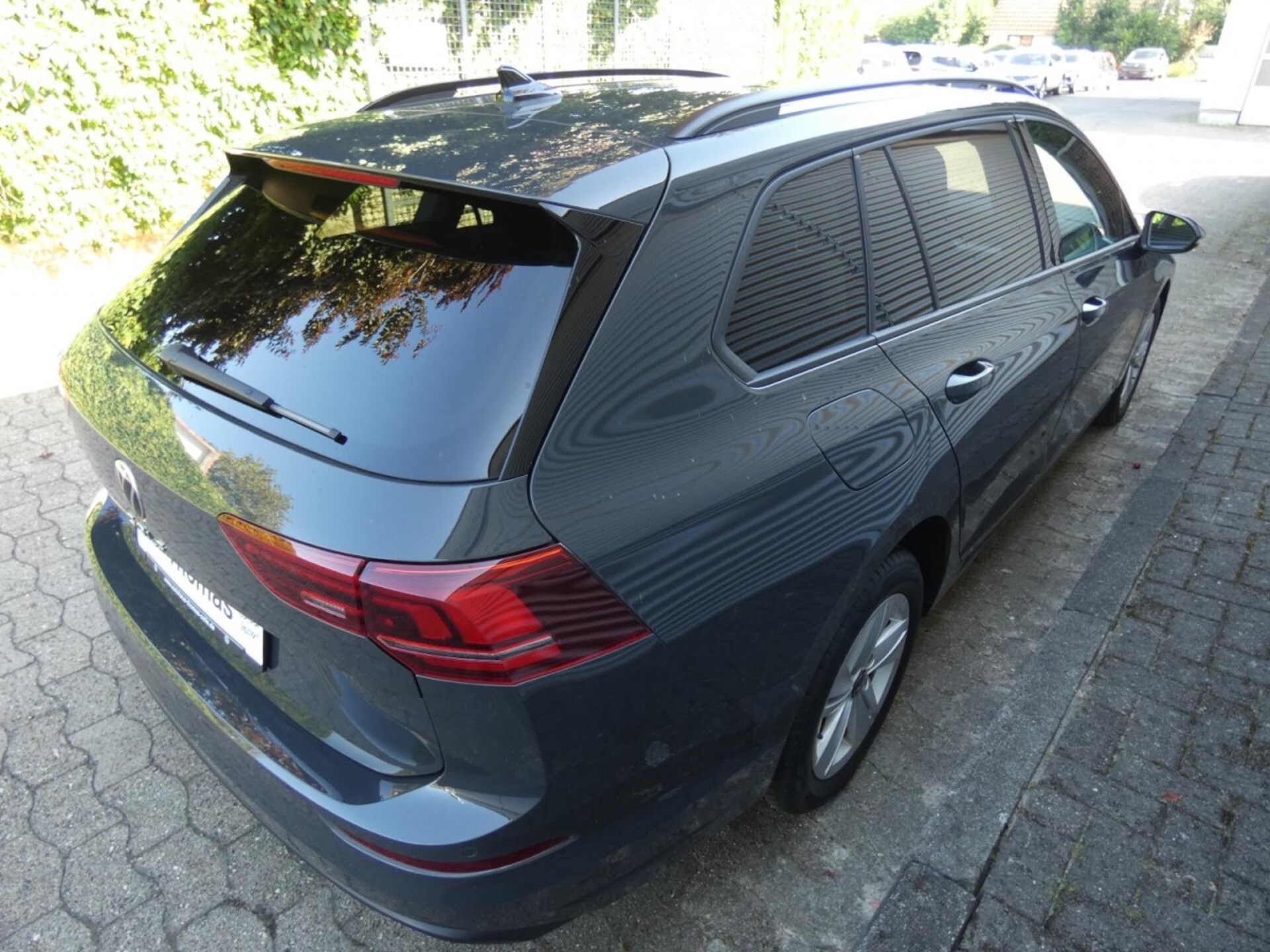 Volkswagen Golf Variant Life