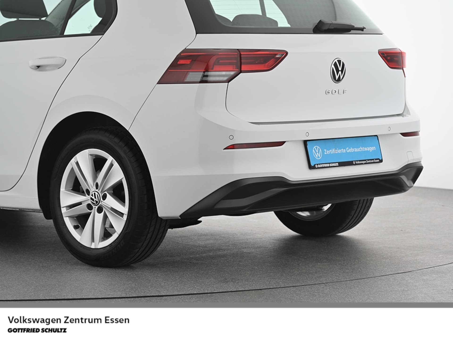 Volkswagen Golf Life
