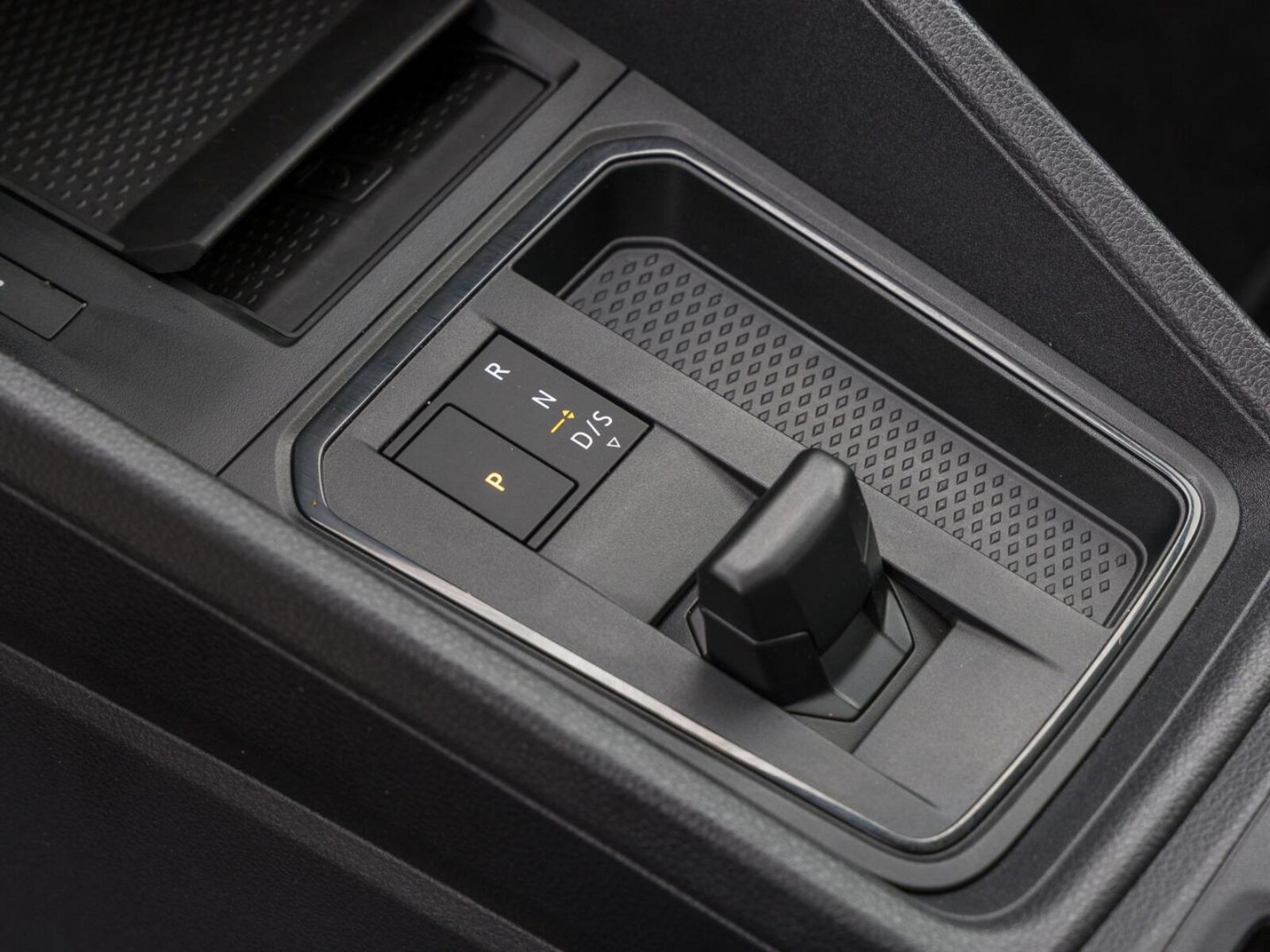 Volkswagen Caddy – Bild 9