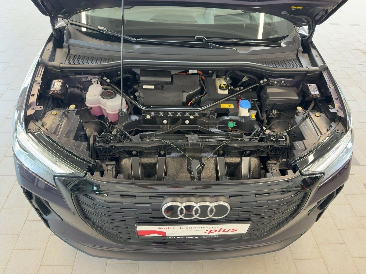 Image about Audi Q4 e-tron 40 e-tron