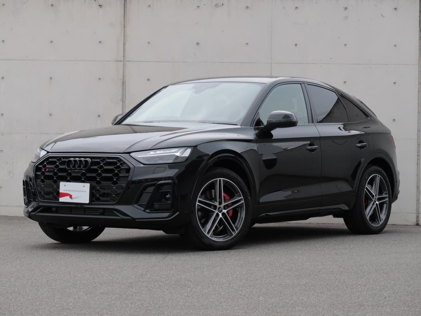 Audi SQ5 Sportback SQ5 Sportback TFSI 260(354) kW(PS) tiptronic for more details contact your dealer