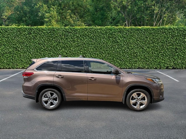 2018 Toyota Highlander