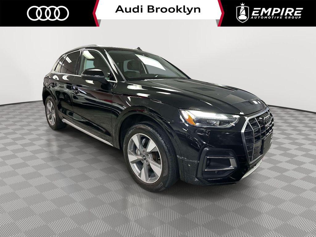 2023 Audi Q5 40 Premium Plus's photo