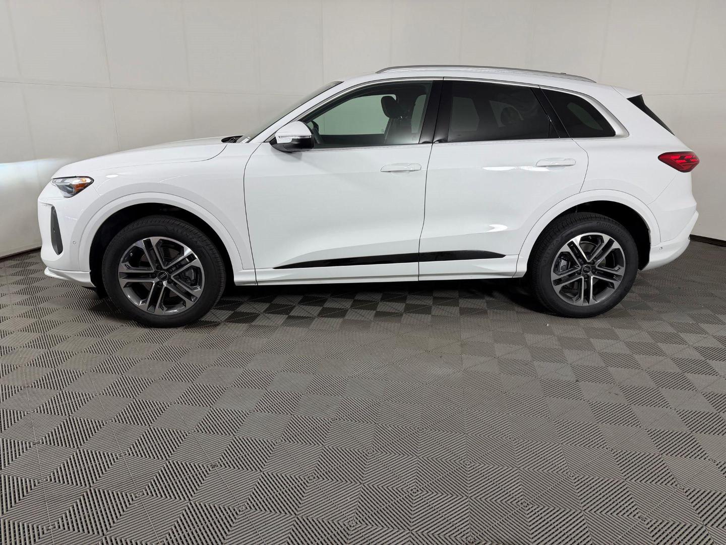 WA11AAGU7S2064411