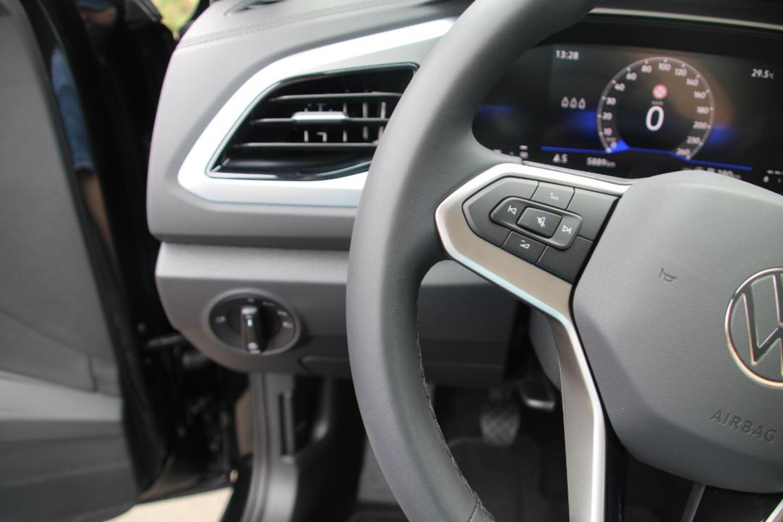 Volkswagen T-Roc – Bild 15
