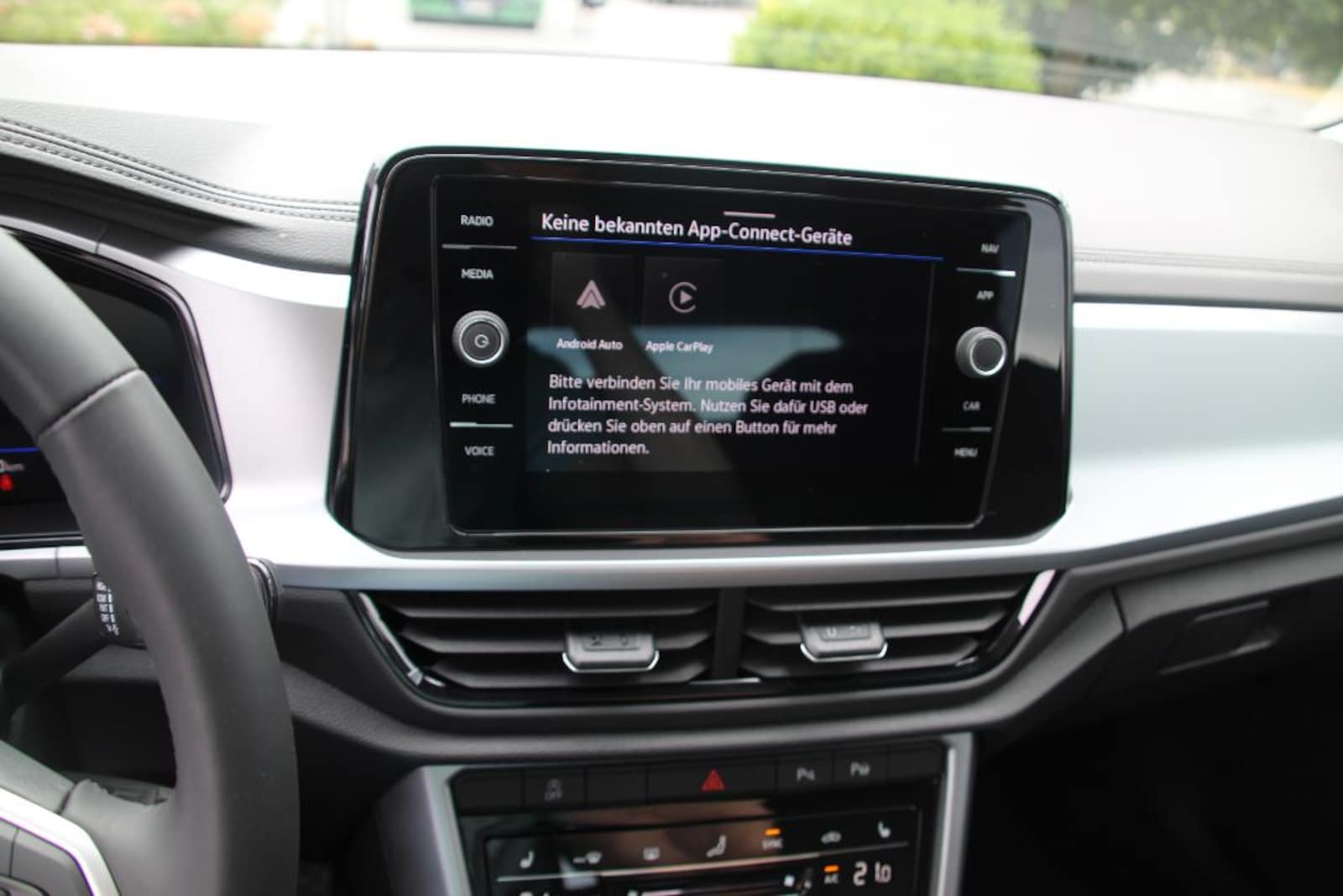 Volkswagen T-Roc – Bild 13