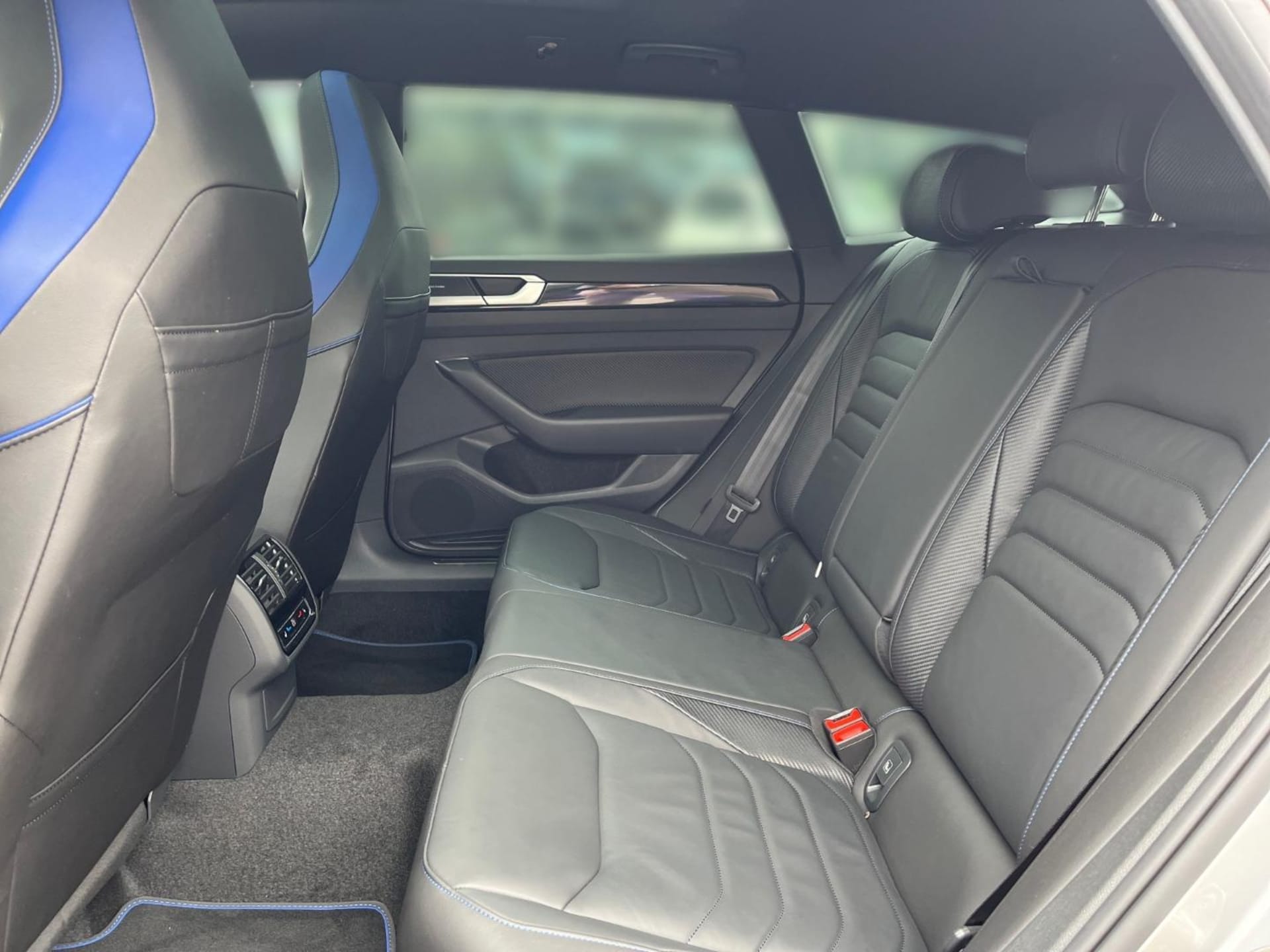 Volkswagen Arteon Shooting Brake R