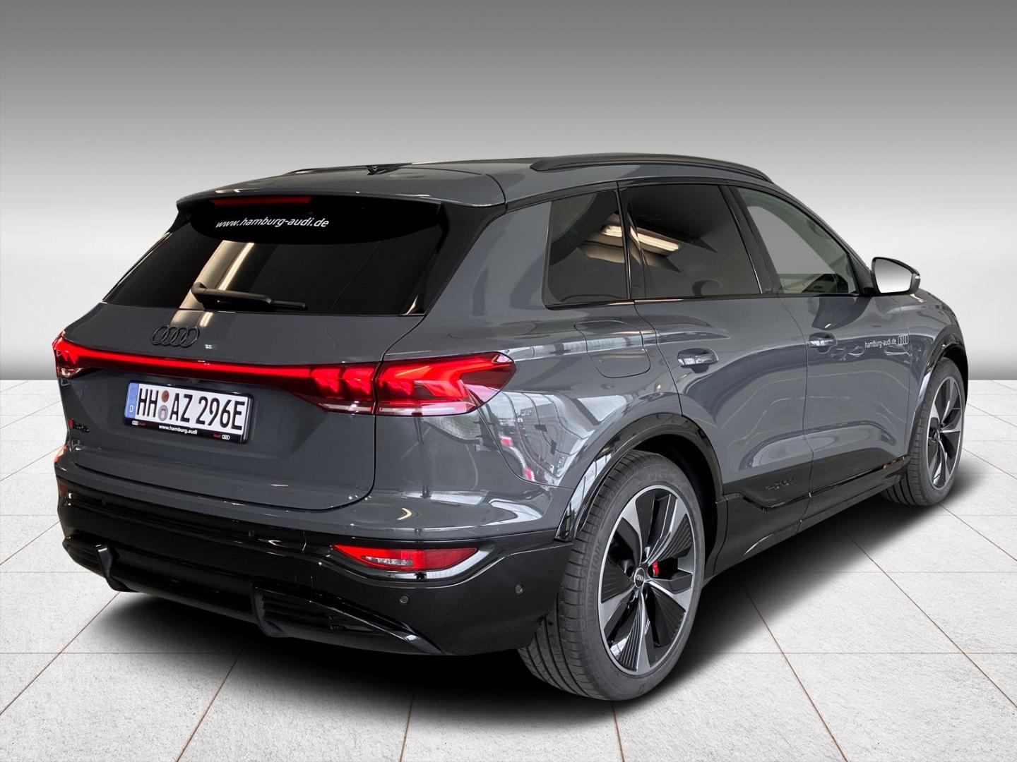 Image about Audi SQ6 SUV e-tron e-tron quattro