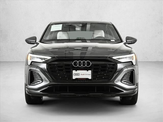 2024 Audi Q8 Sportback e-tron