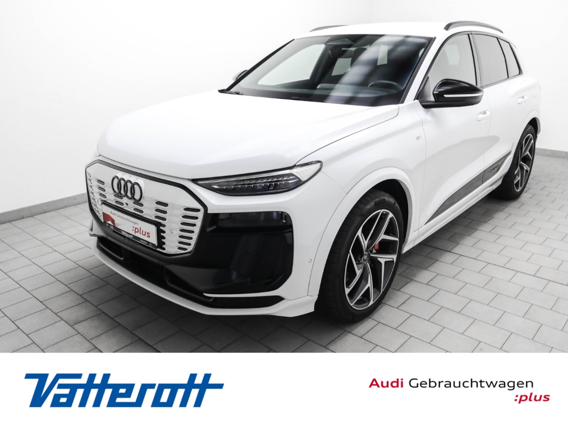 Audi Q6 SUV e-tron 2025